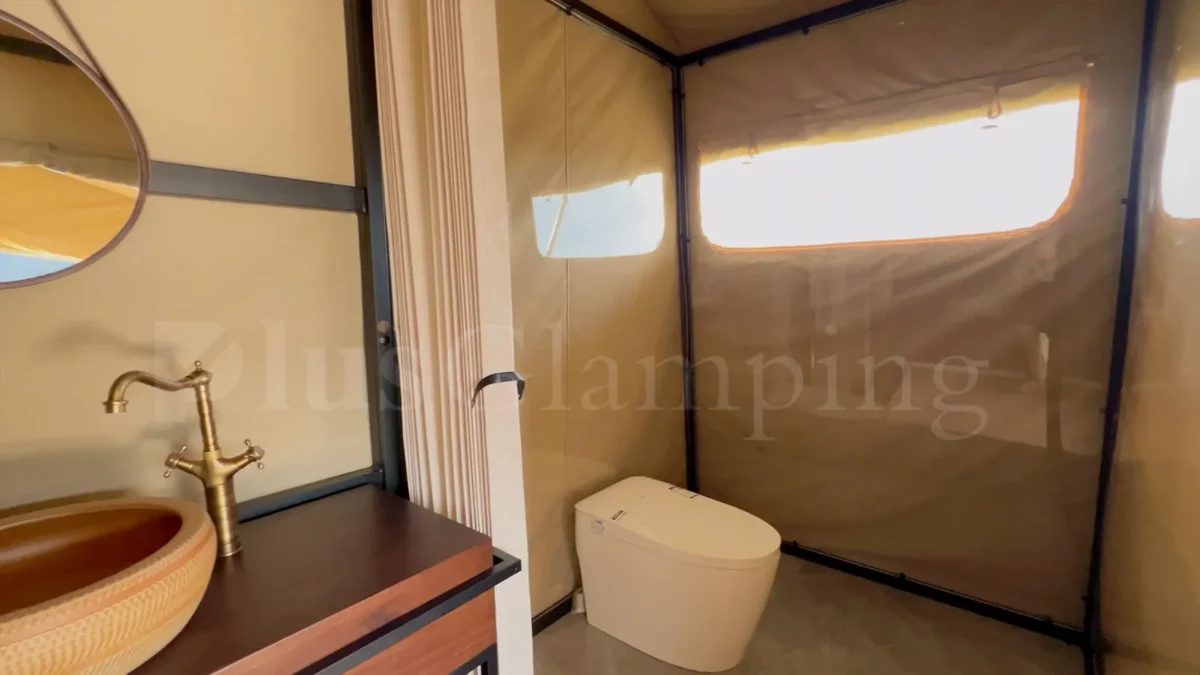Toilet of Tent House for Glamping G3
