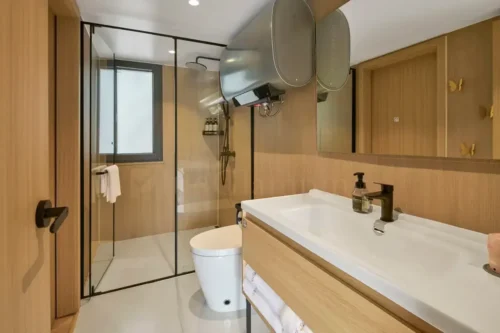 Two-story Safari Tent En-suite Bathroom