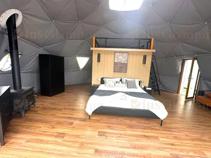 King-size Bed with Loft