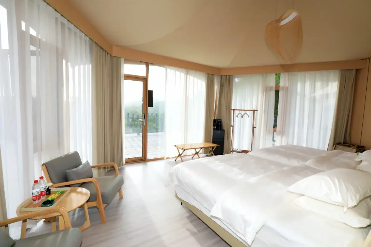 Lodge Tent Interior Design