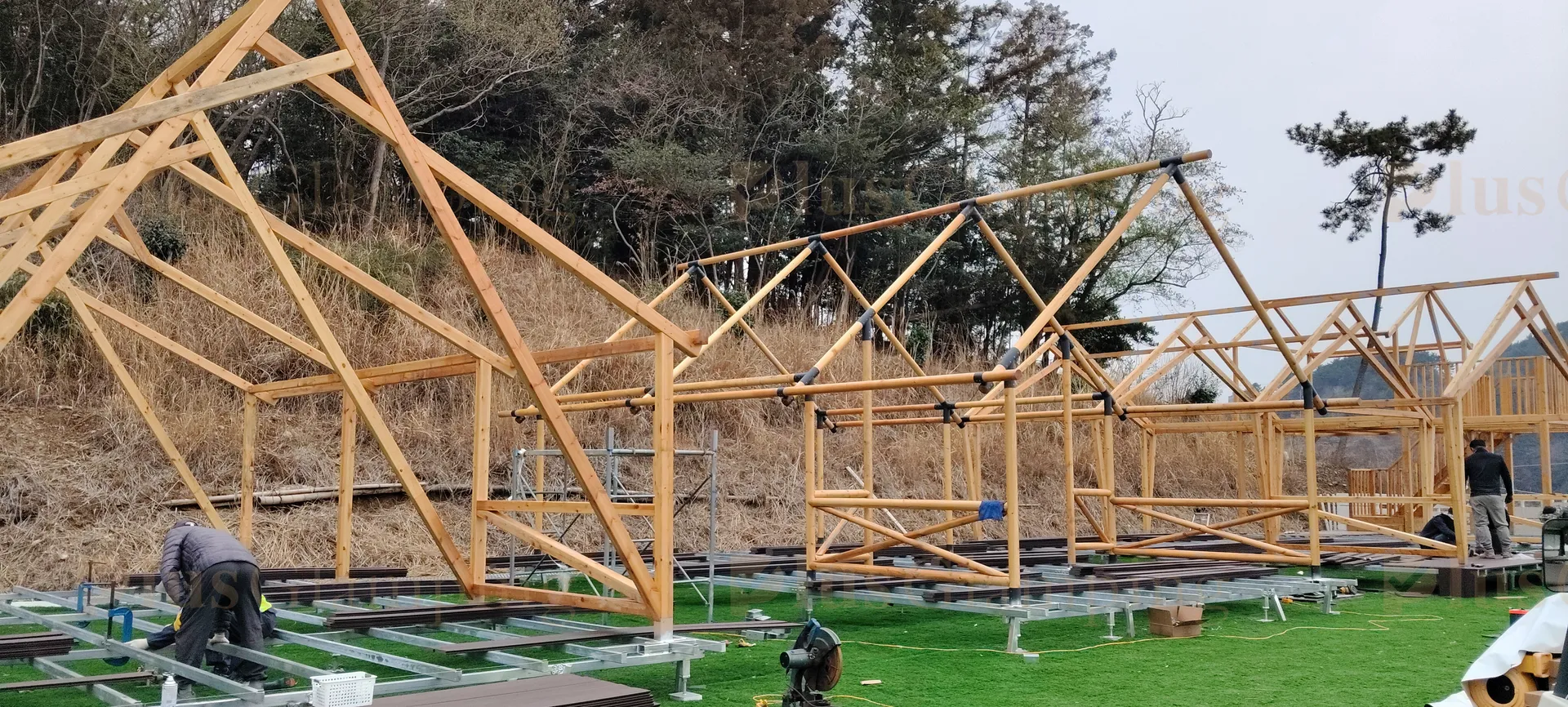 Assembling our Premium Safari Tents