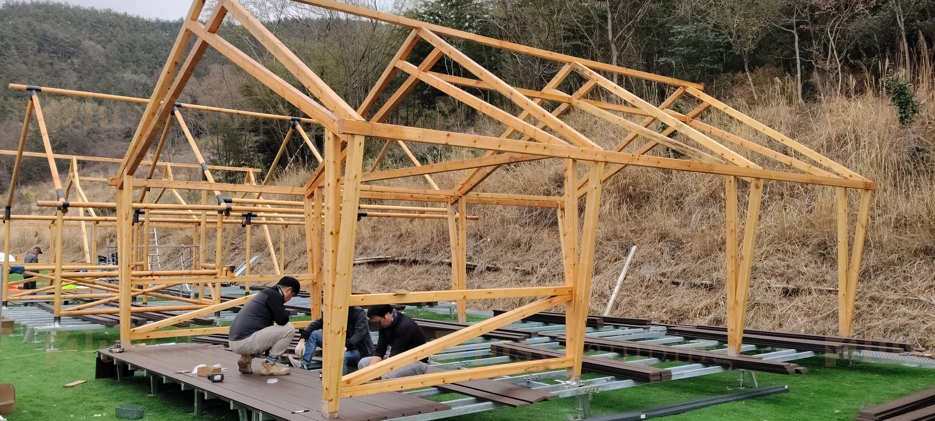 Assembling our Premium Safari Tents