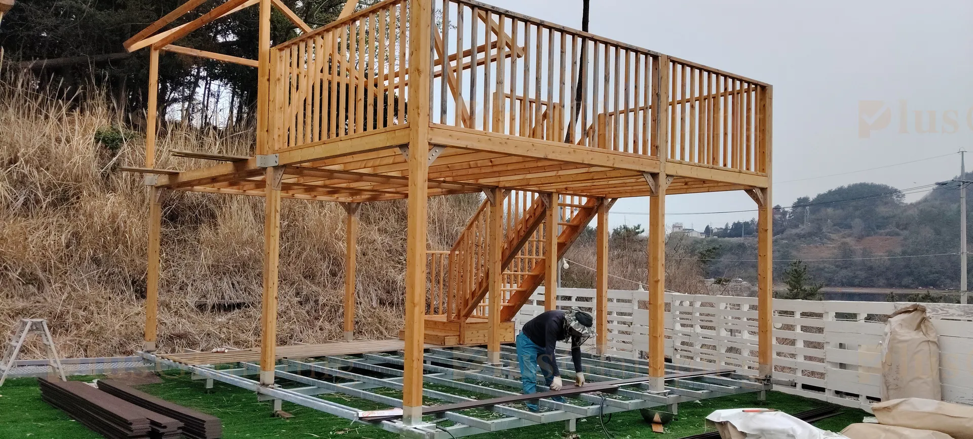 Assembling our Premium Safari Tents