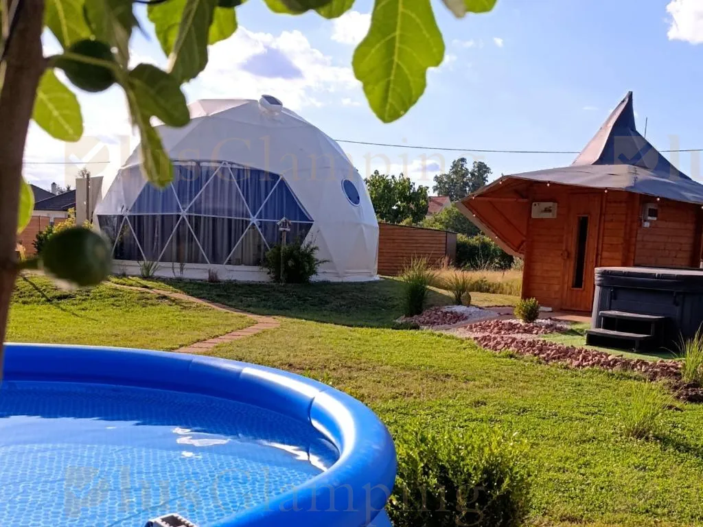 7M Boutique Glamping Dome Retreat Solution in Hungary