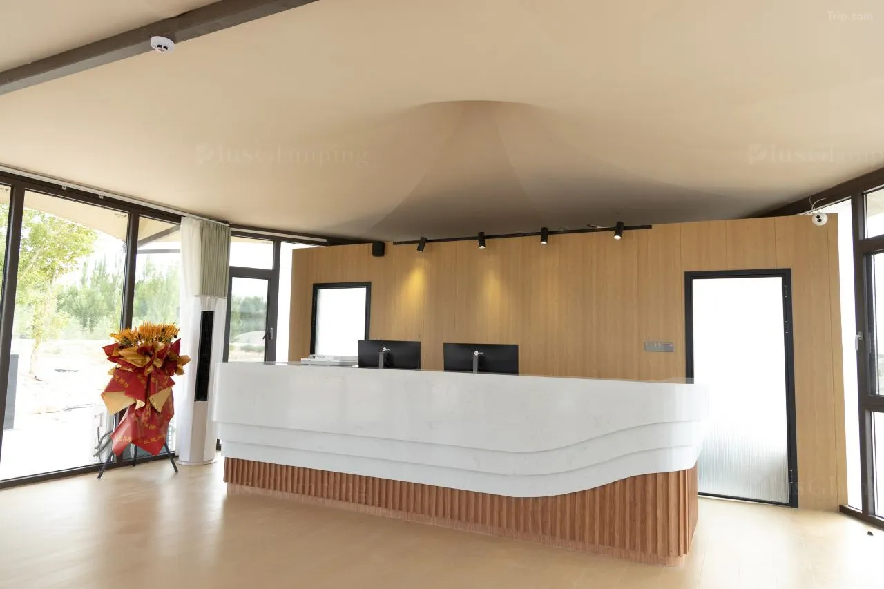 Luxury Lodge Tent Reception