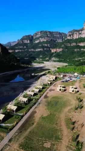 Luxury Family Glamping Retreat with Safari Tents